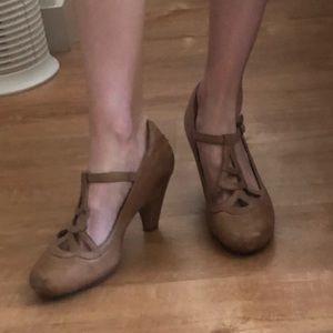 Indigo by Clarks - Mary Jane pumps